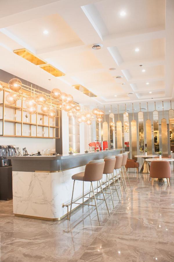 Uma Hotel And Residences Naga  Εξωτερικό φωτογραφία
