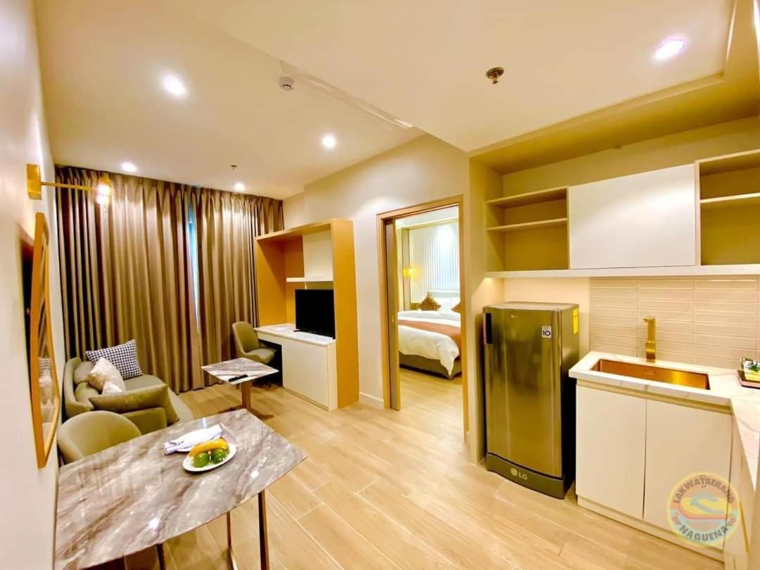 Uma Hotel And Residences Naga  Εξωτερικό φωτογραφία