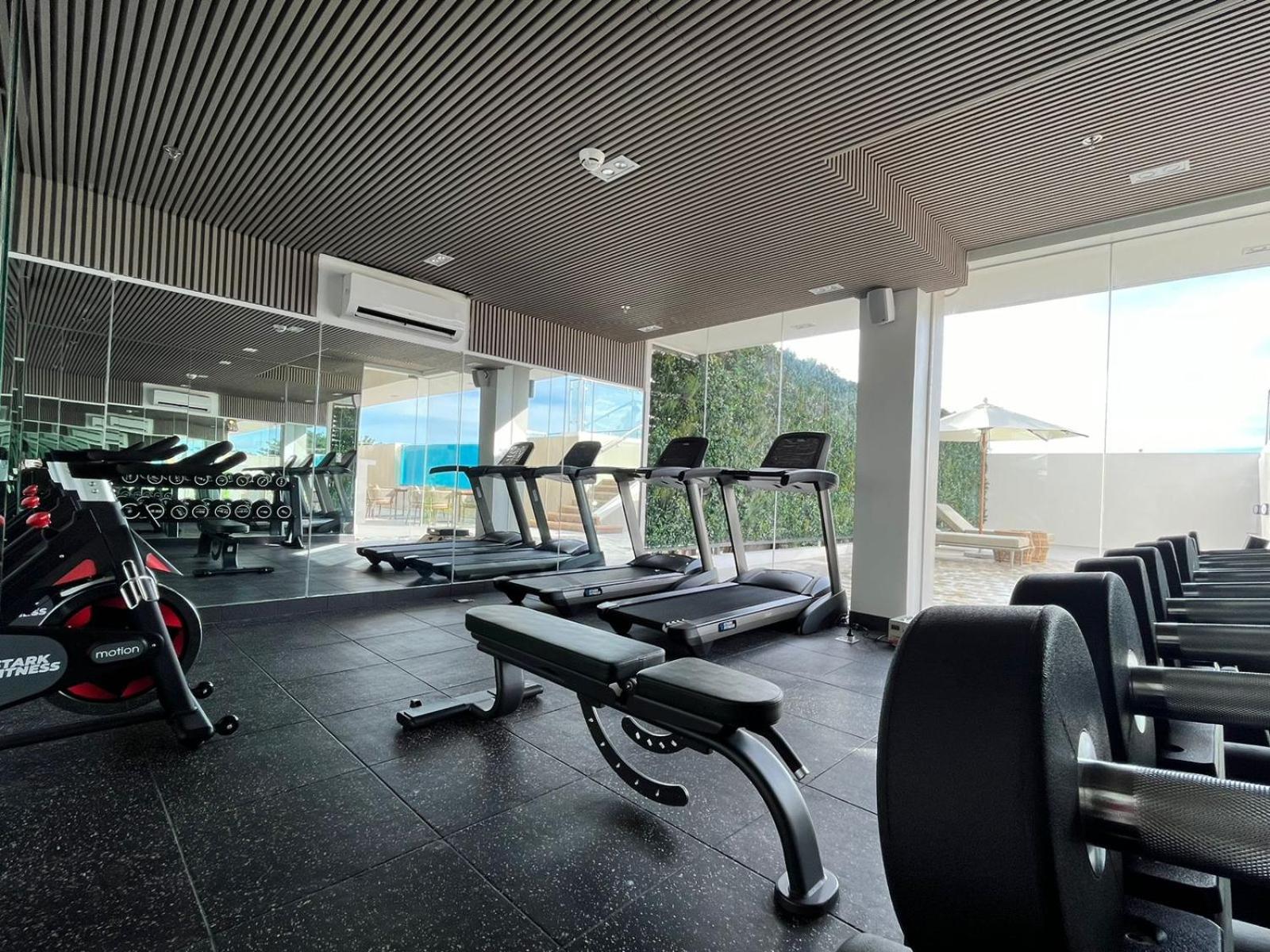 Uma Hotel And Residences Naga  Εξωτερικό φωτογραφία